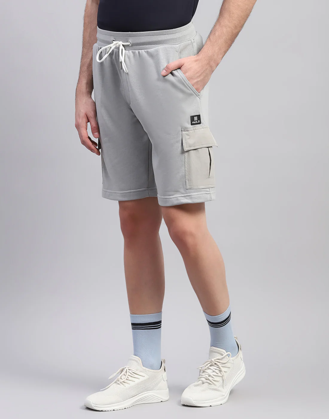 Rock.it Men Grey Solid Regular Fit Short - Image 4