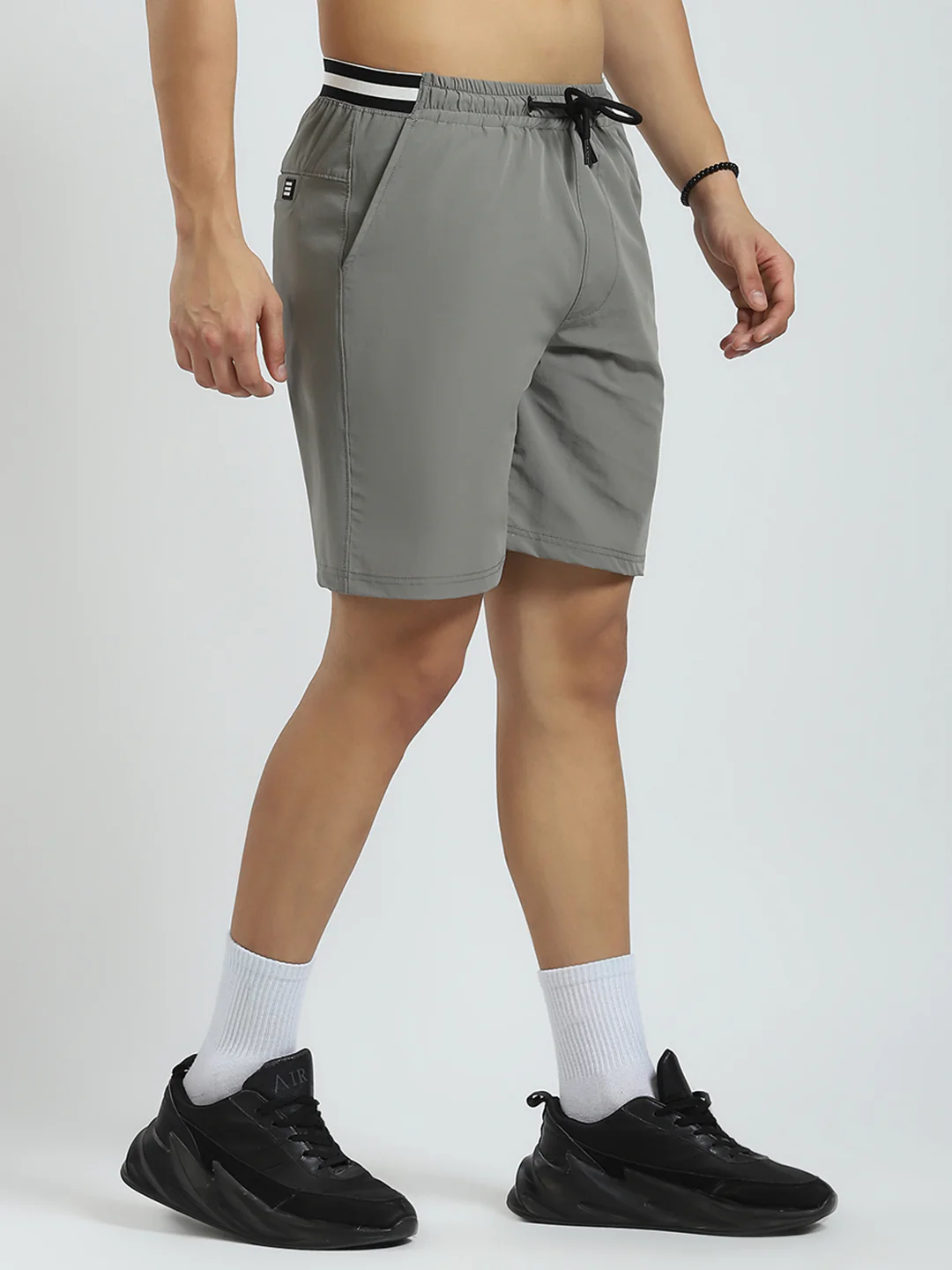Rock.it Men Grey Solid Regular Fit Short - Image 4