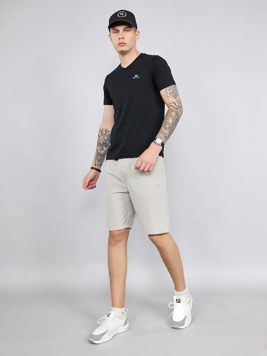 Men Grey Solid Regular Fit Shorts - Image 6