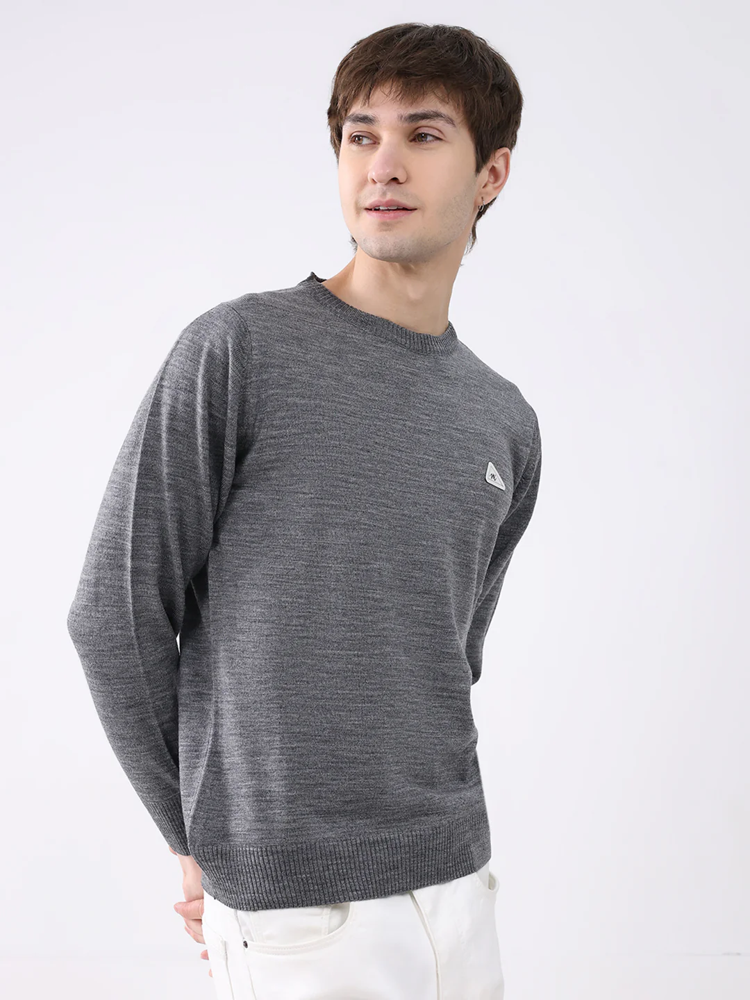 Men Grey Solid Round Neck Full Sleeve Pullover - Image 4