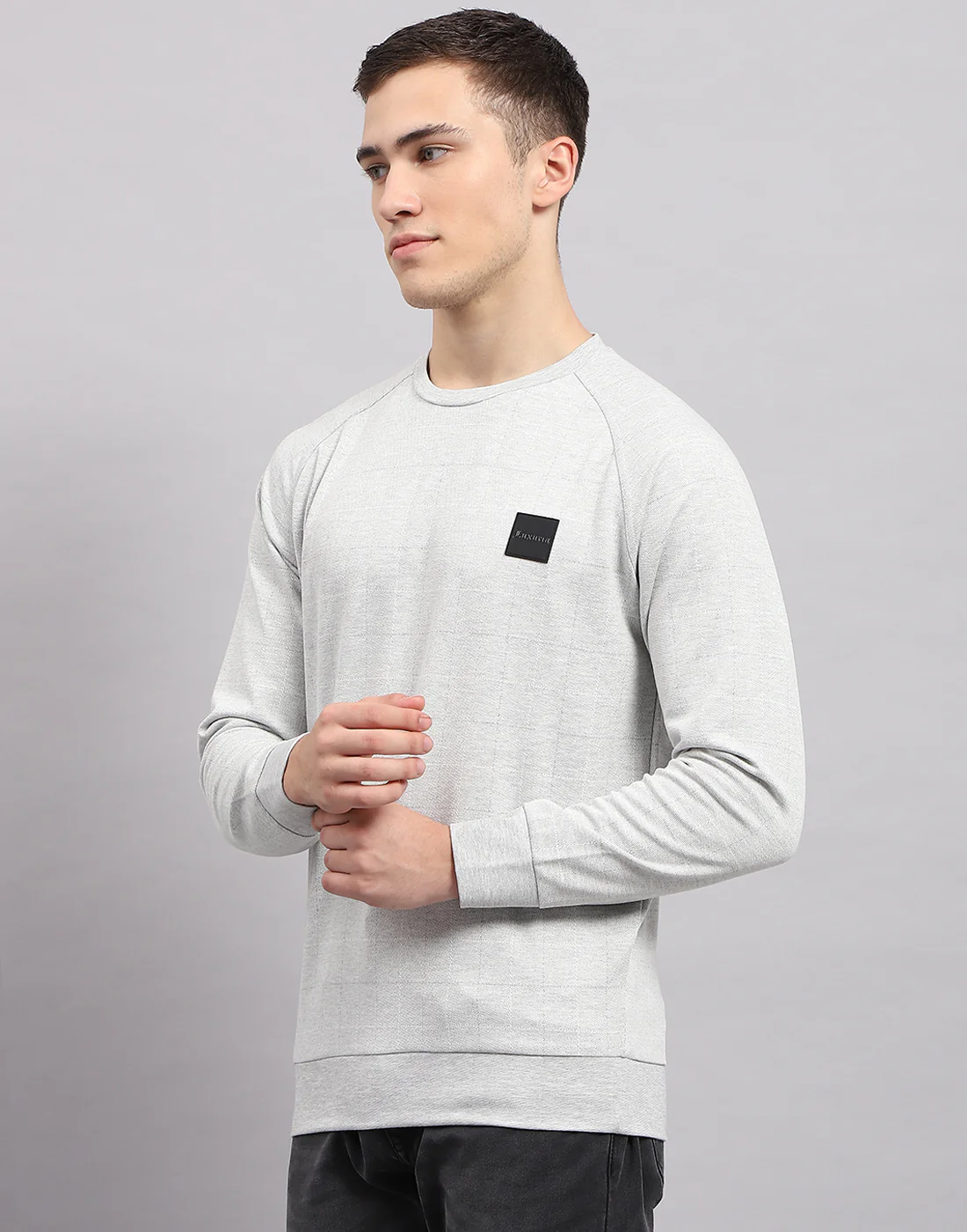 Men Grey Solid Round Neck Full Sleeve Sweatshirt - Image 3