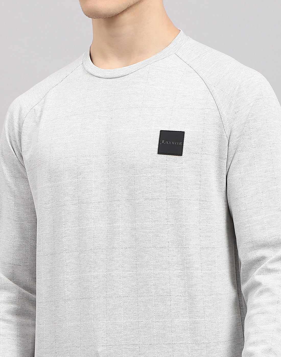 Men Grey Solid Round Neck Full Sleeve Sweatshirt - Image 6