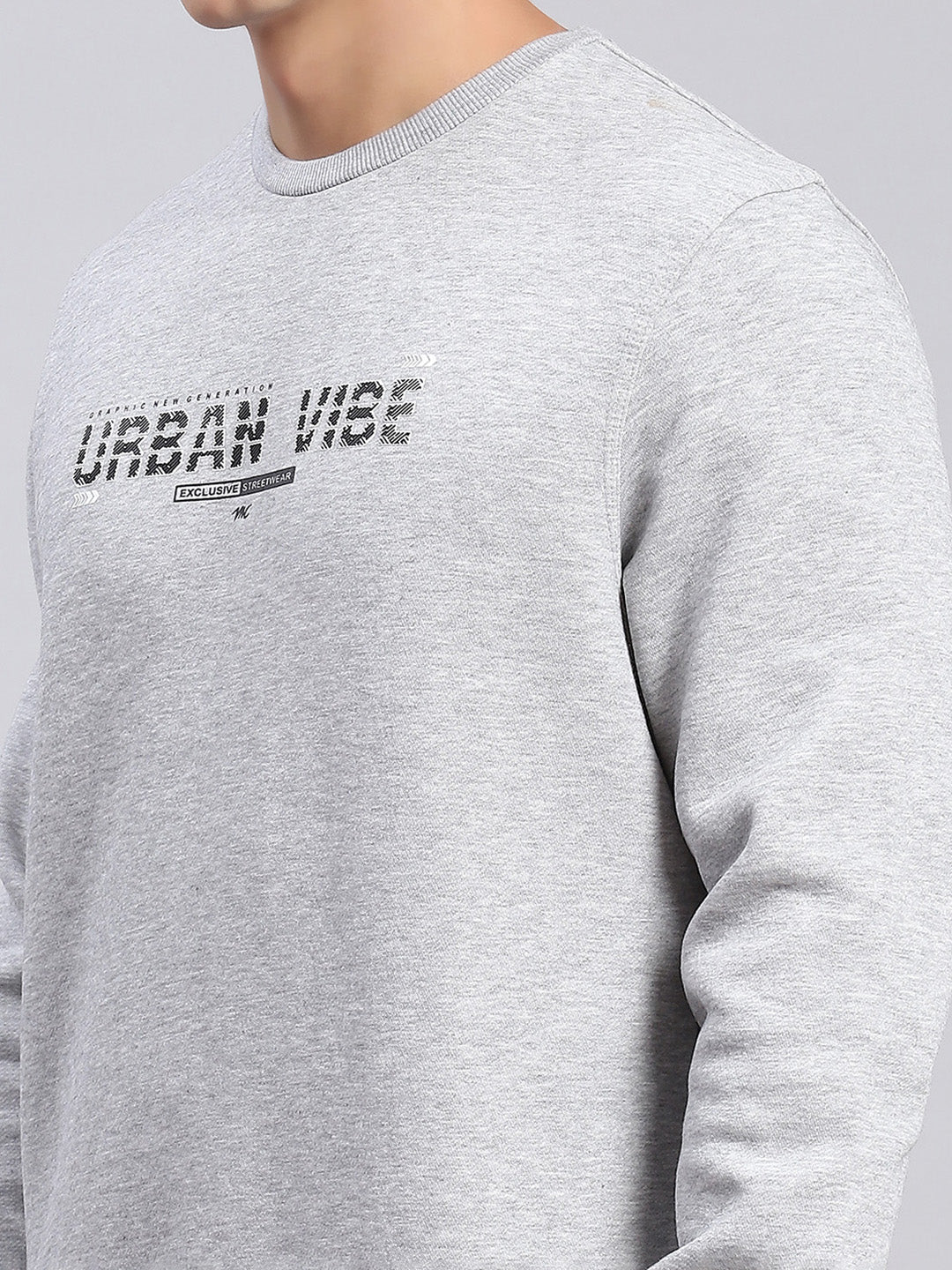 Men Grey Solid Round Neck Full Sleeve Sweatshirts - Image 6