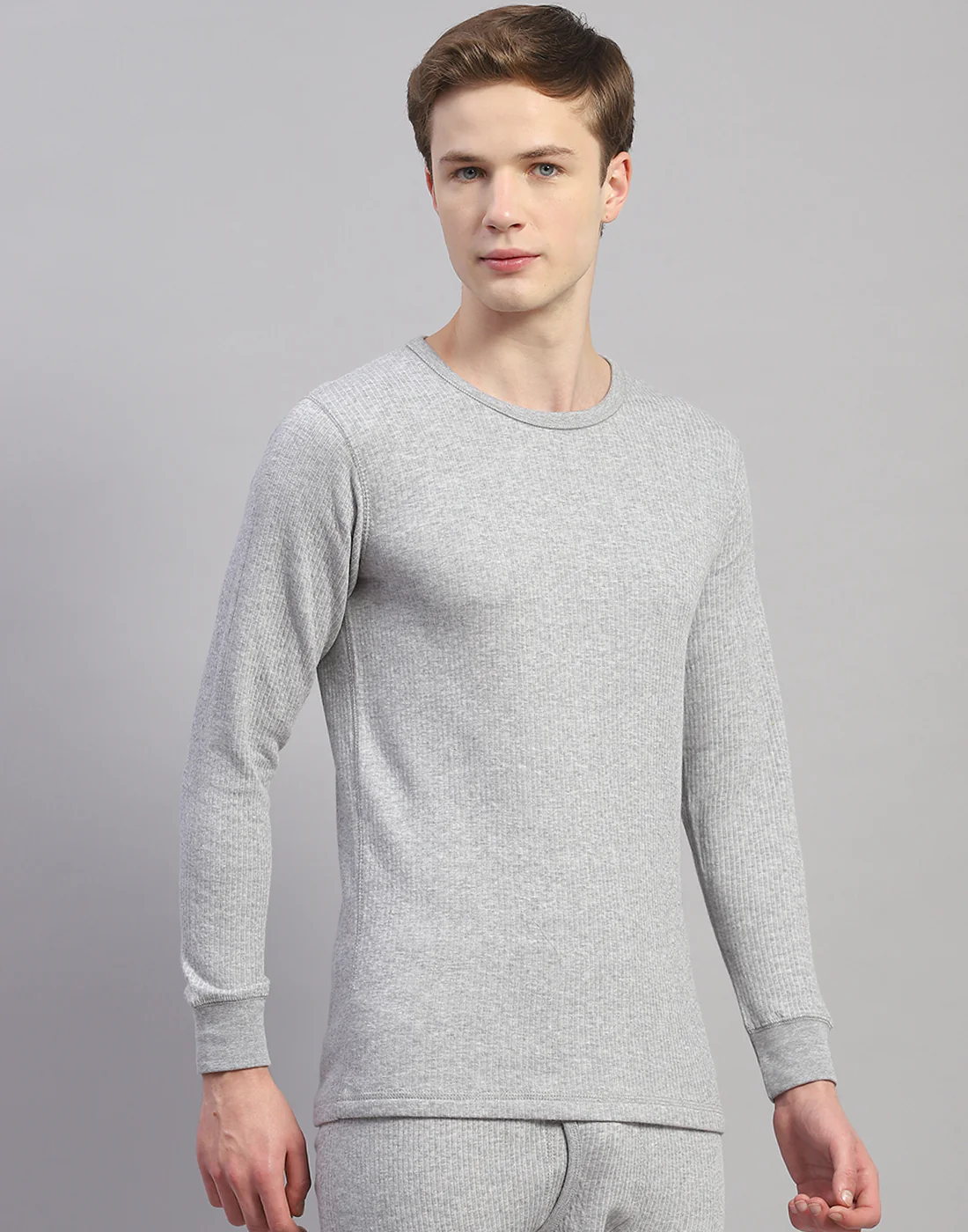 Men Grey Solid Round Neck Full Sleeve Thermal Vest - Image 4