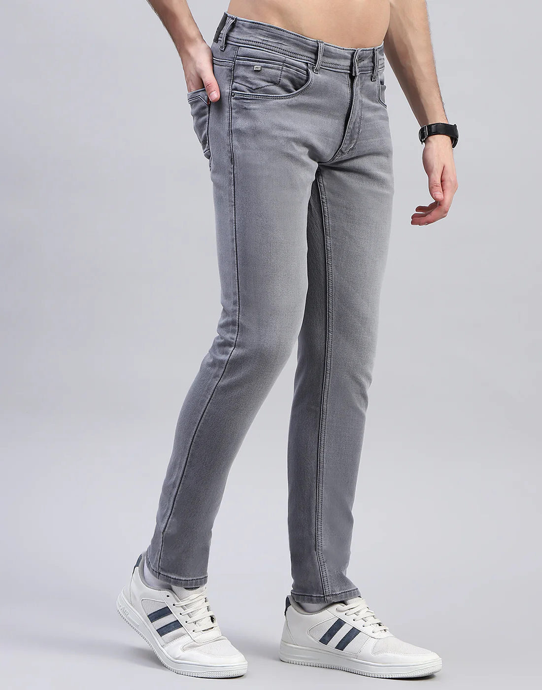 Men Grey Solid Skinny Fit Denim - Image 4