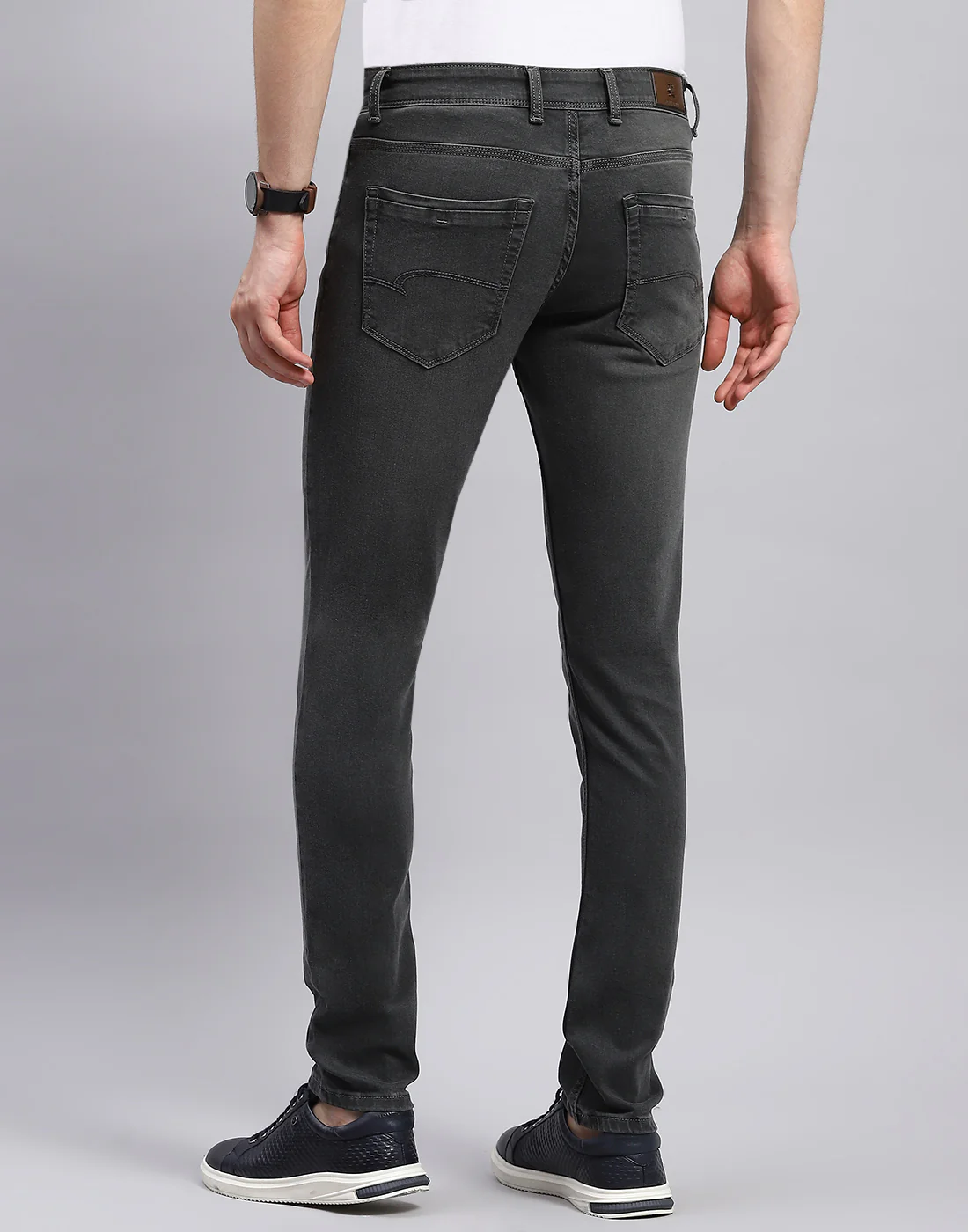Men Grey Solid Skinny Fit Denim - Image 5