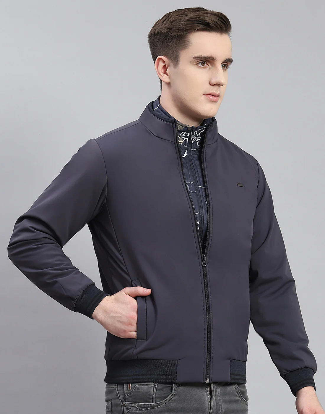 Men Grey Solid Stand Collar Full Sleeve Reversible Jacket - 2 Pc set - Image 11