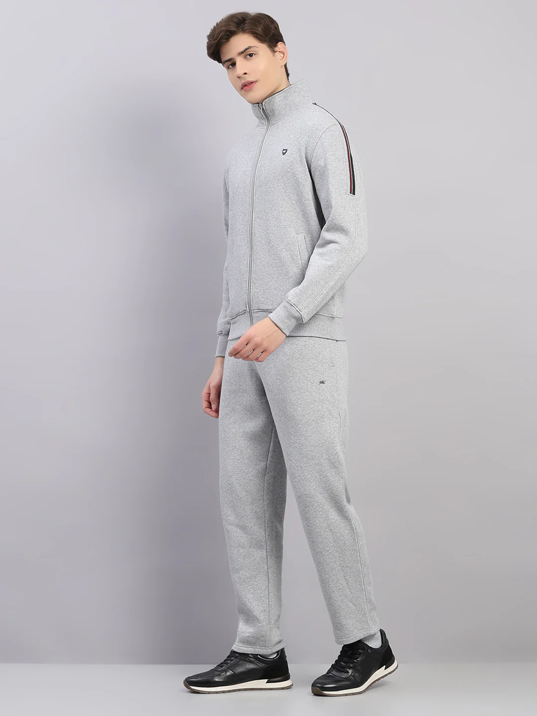 Men Grey Solid Stand Collar Full Sleeve Winter Tracksuit - Image 3