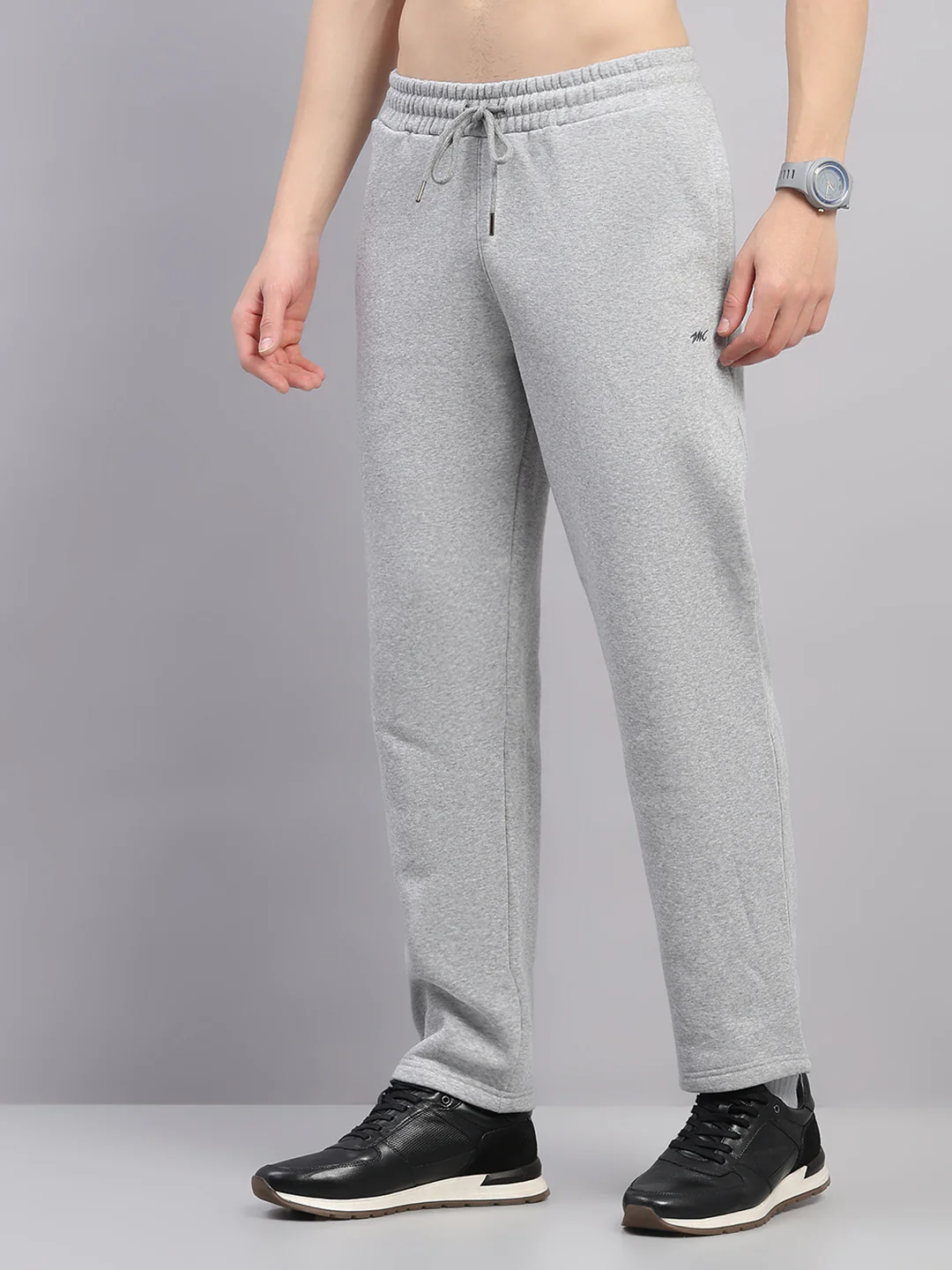 Men Grey Solid Stand Collar Full Sleeve Winter Tracksuit - Image 7