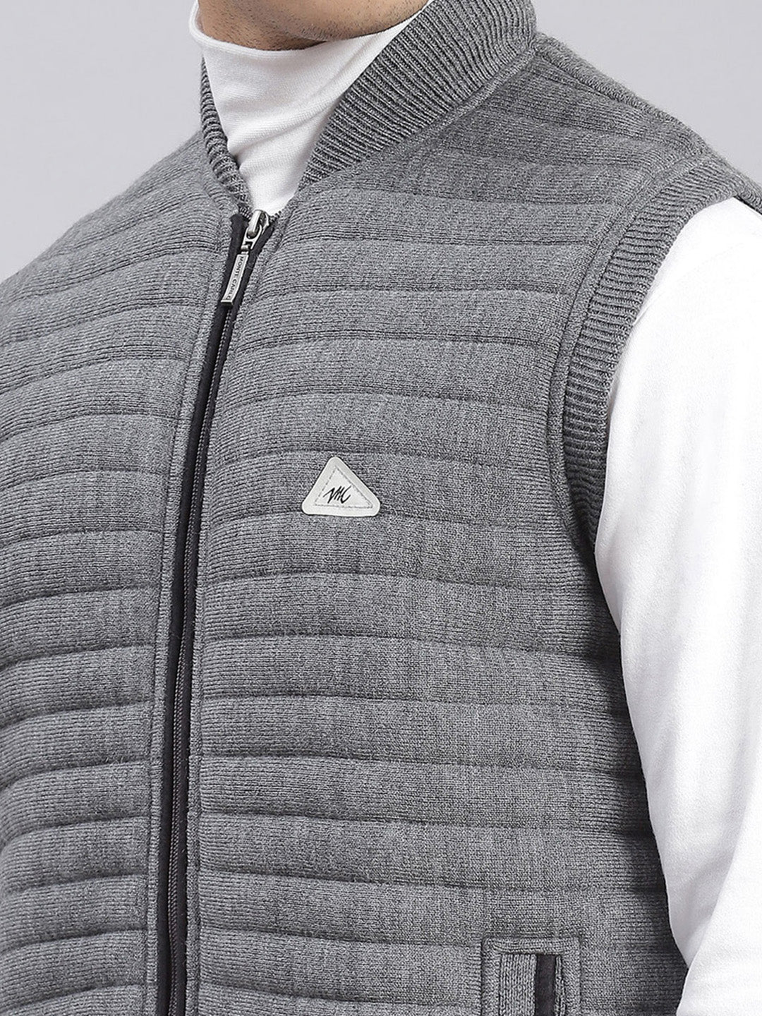 Men Grey Solid T Neck Sleeveless Jackets - Image 6
