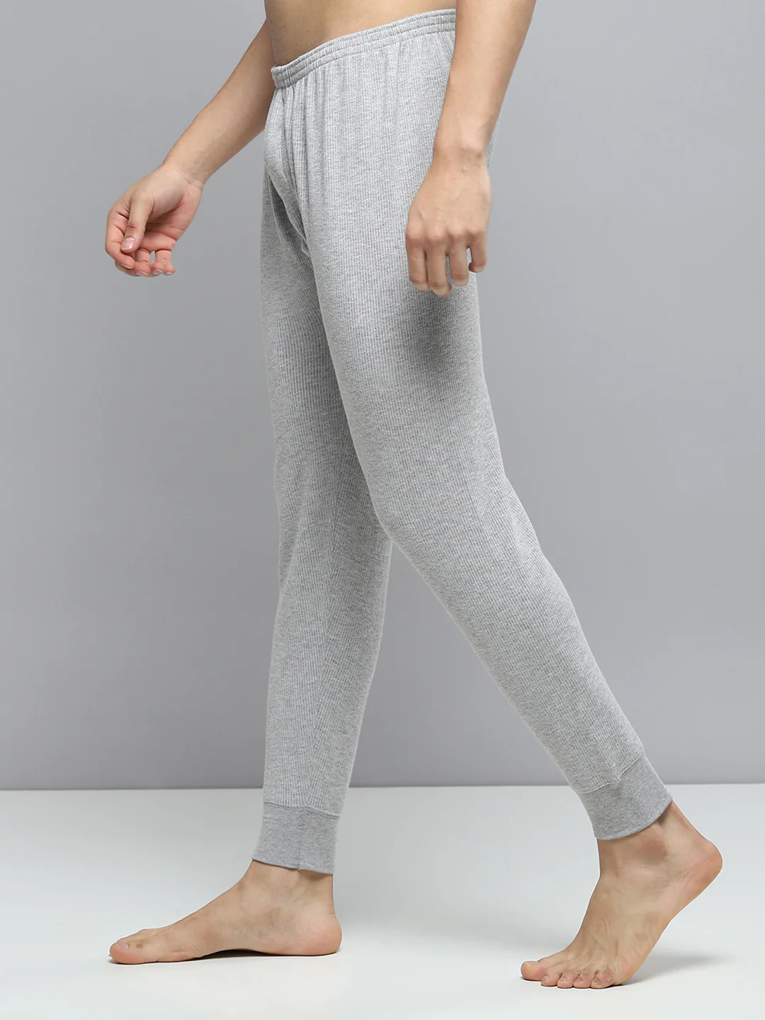 Men Grey Solid Thermal Lower - Image 3