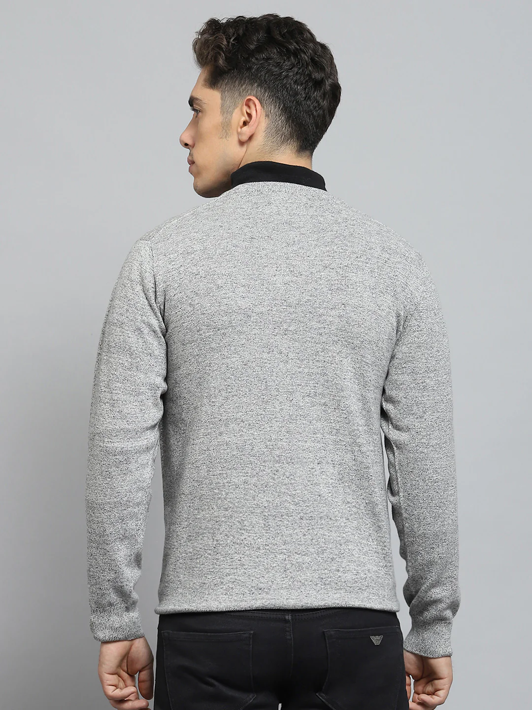 Men Grey Solid V Neck Full Sleeve Pullover - Image 5