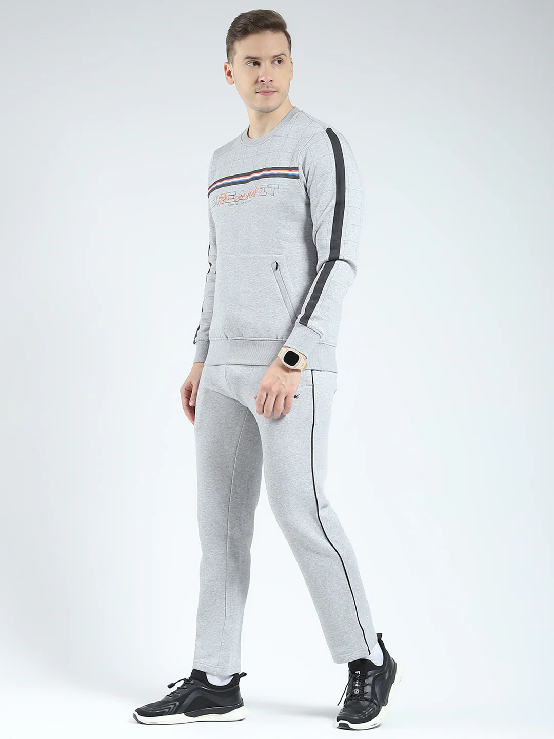 Men Grey Solid Round Neck Full Sleeve Winter Tracksuit - Image 3