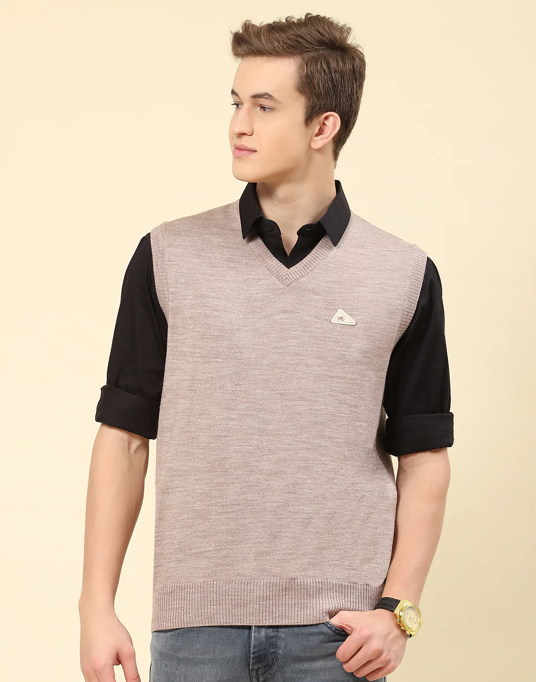 Men Grey Solid V Neck Sleeveless Sweater - Image 3