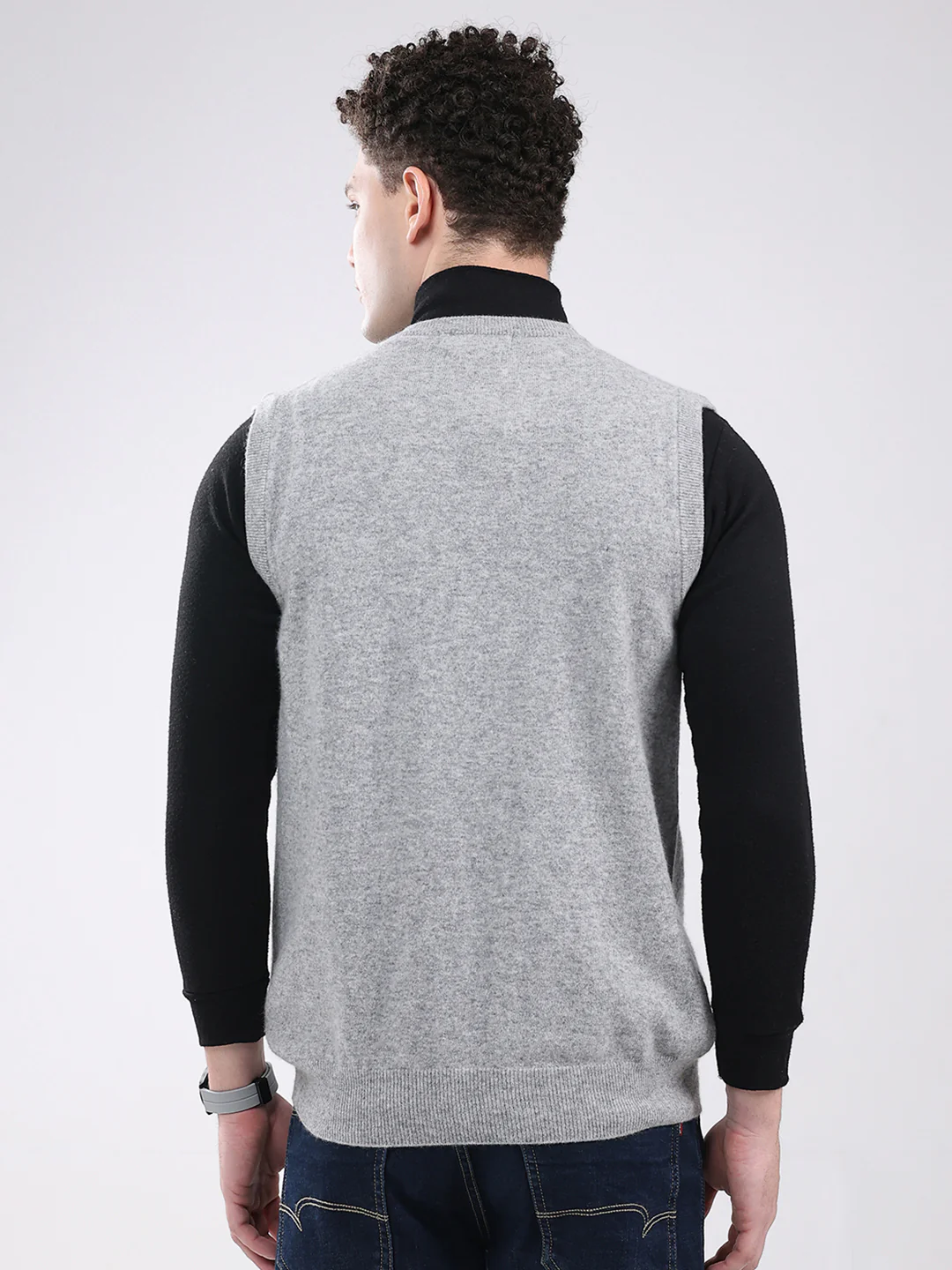 Men Grey Solid V Neck Sleeveless Sweater - Image 5