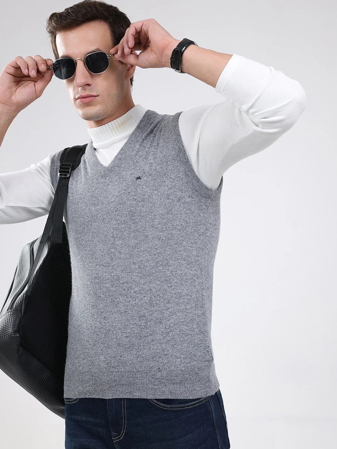 Men Grey Solid V Neck Sleeveless Sweater - Image 6