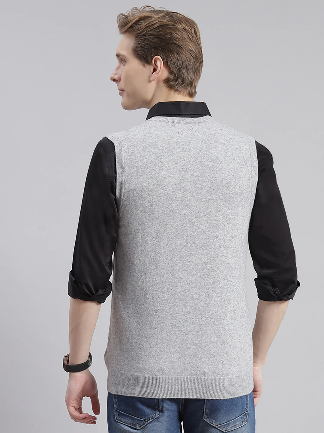 Men Grey Solid V Neck Sleeveless Sweaters/Pullovers - Image 6