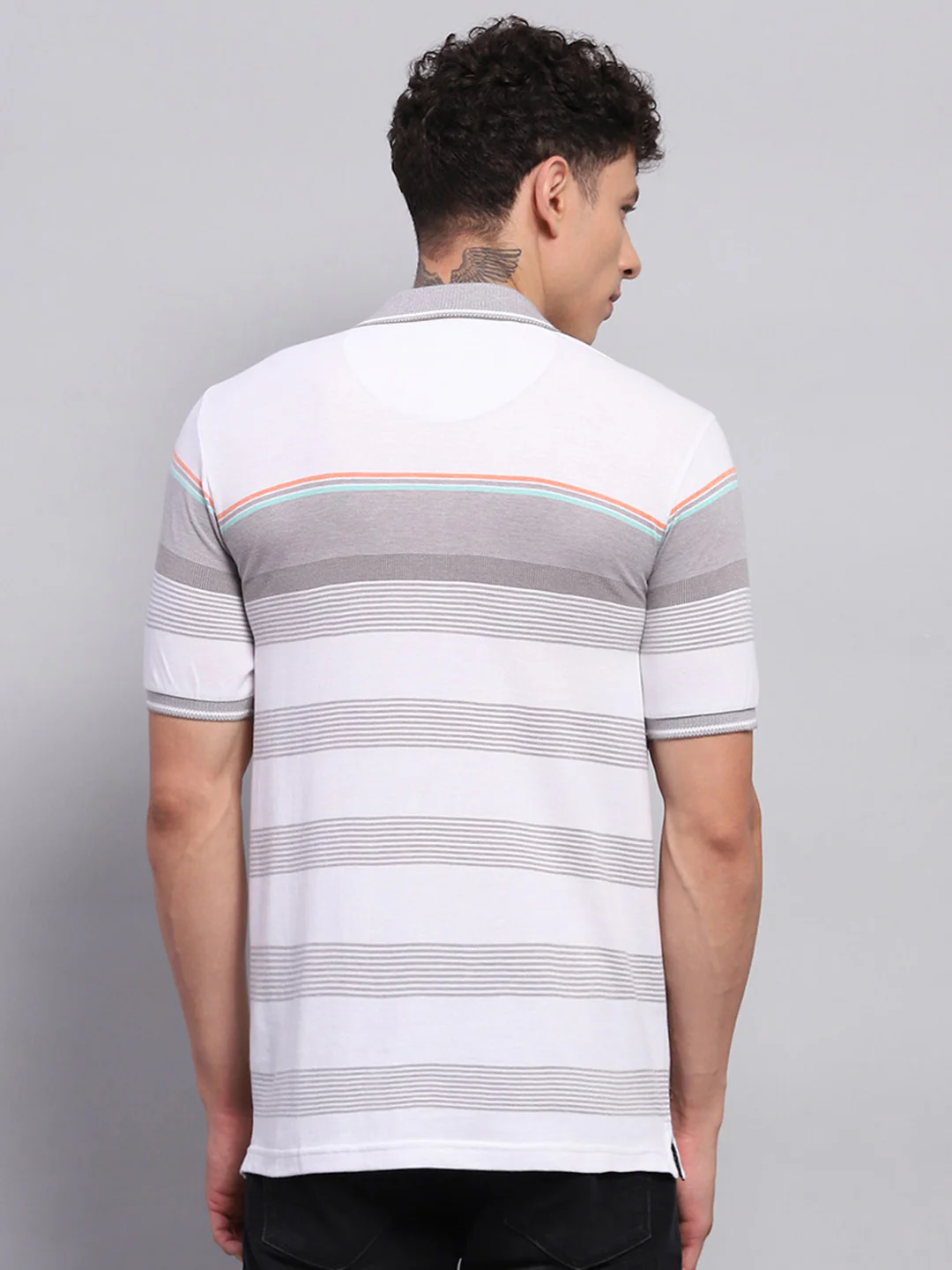 Men Grey Stripe Collar Half Sleeve T-Shirt - Image 5