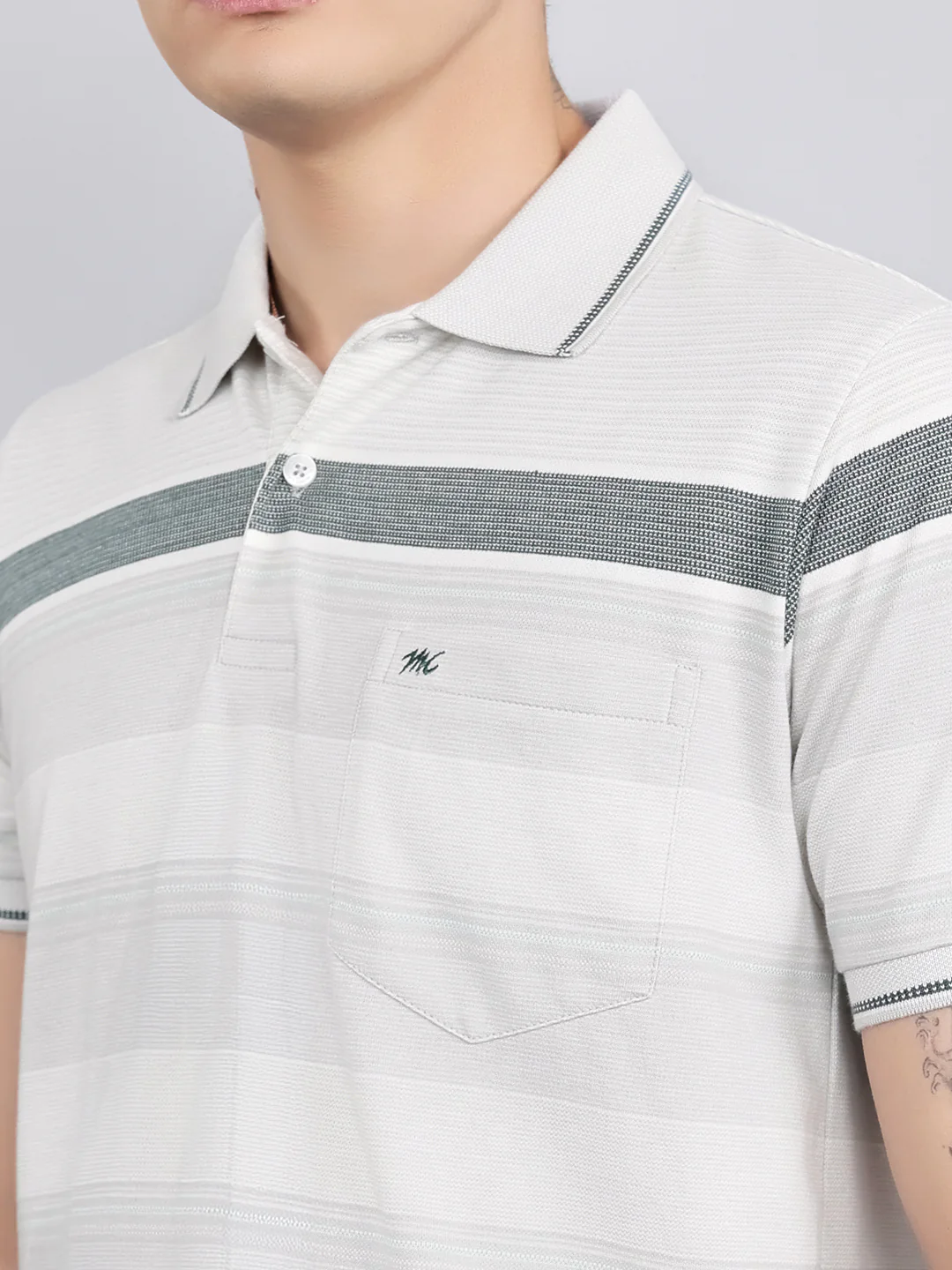 Men Grey Stripe Collar Half Sleeve T-Shirt - Image 5