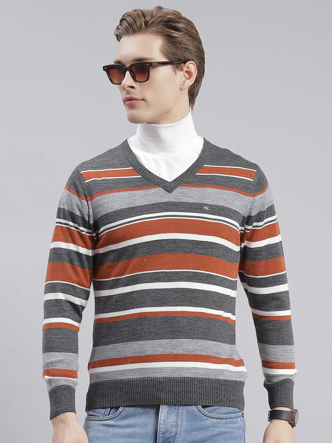 Men Grey Stripe V Neck Full Sleeve Sweaters/Pullovers - Image 3