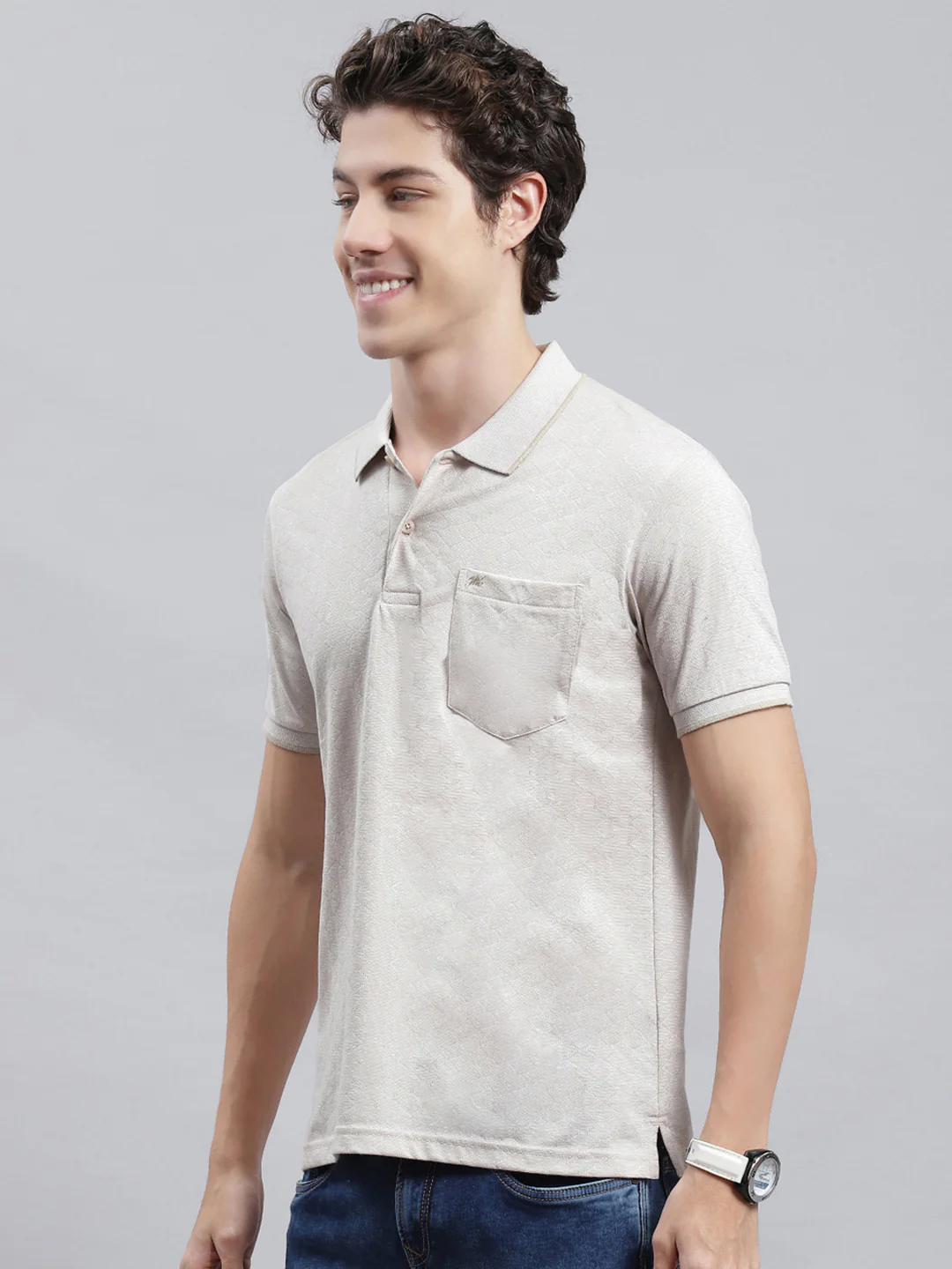 Men Khaki Jaquard T-Shirt - Image 4