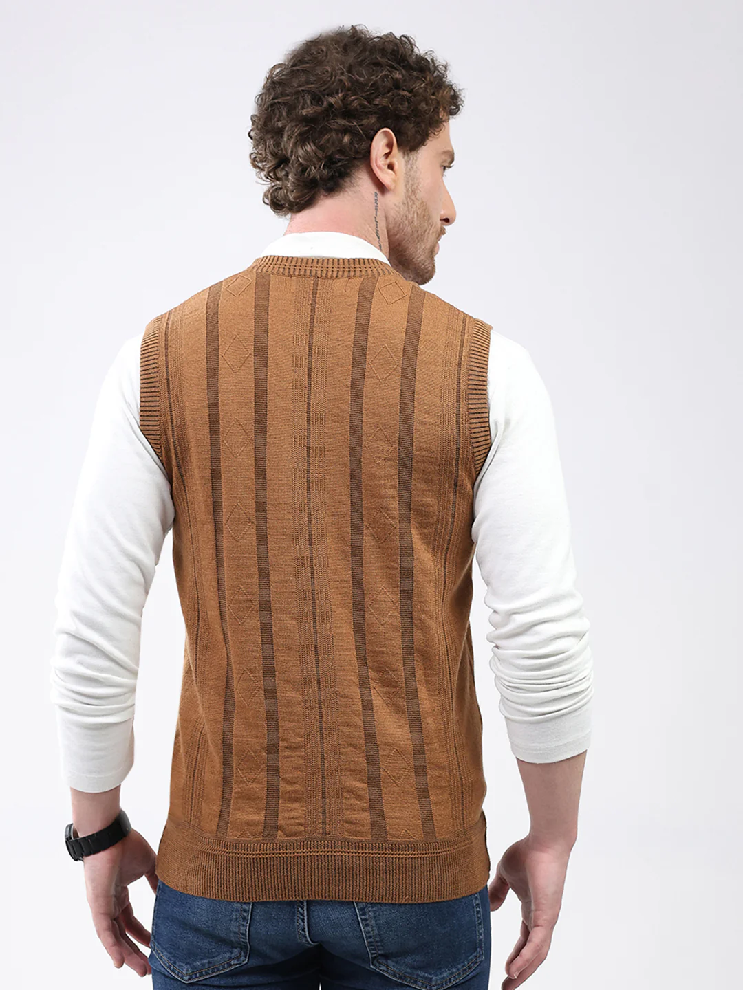 Men Khaki Self Design V Neck Sleeveless Cardigan - Image 5