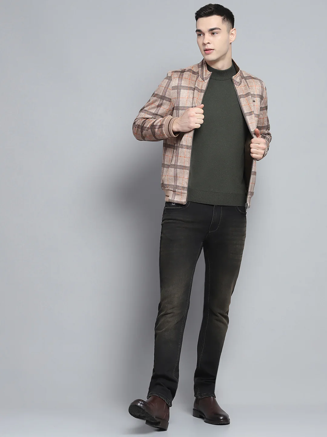 Men Khaki Solid Mock Neck Full Sleeve Reversible Jacket - Image 2
