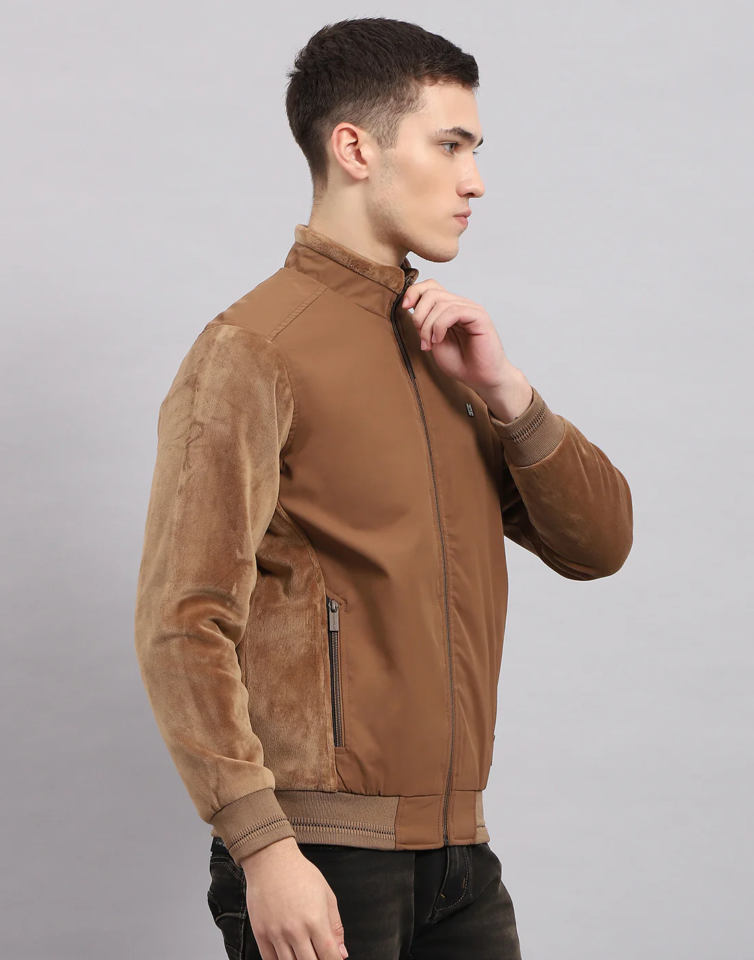 Men Khaki Solid Mock Neck Full Sleeve Jacket - Image 4