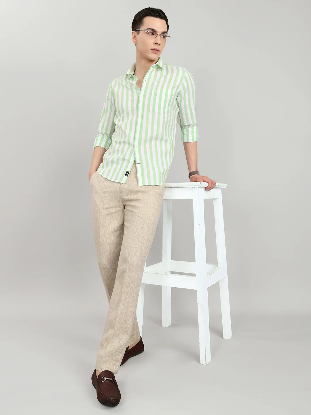 Men Khaki Solid Regular Fit Trouser - Image 6