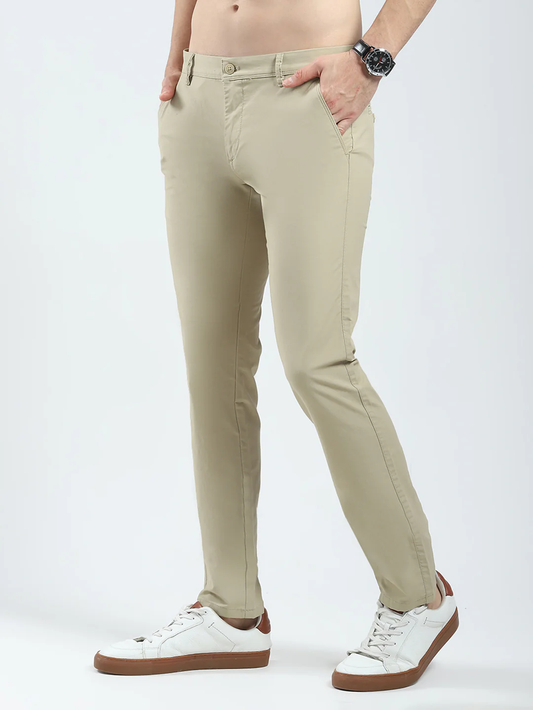 Men Khaki Solid Slim Fit Trouser - Image 3