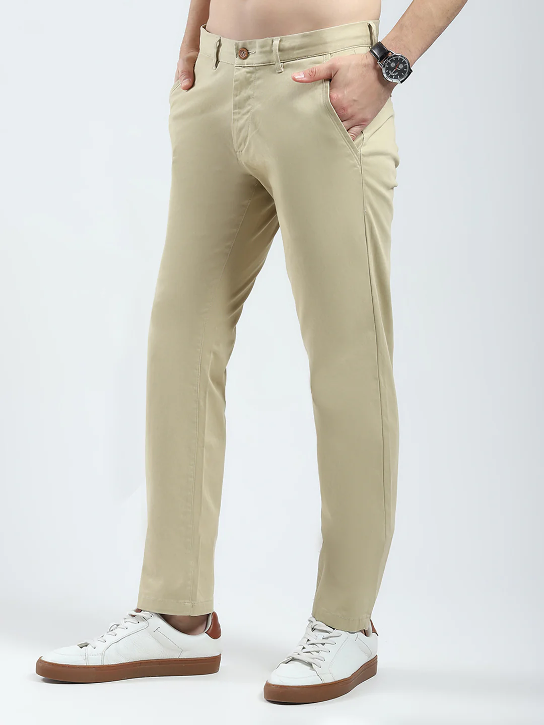 Men Khaki Solid Slim Fit Trouser - Image 3