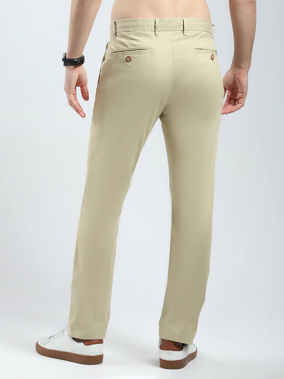 Men Khaki Solid Slim Fit Trouser - Image 5