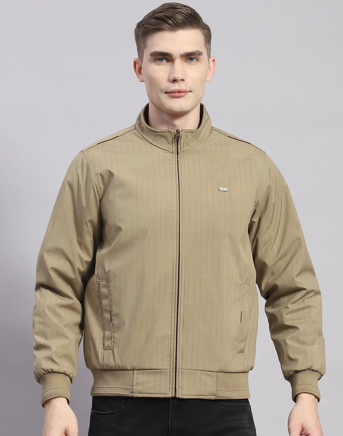 Men Khaki Solid Stand Collar Full Sleeve Jacket - Image 2