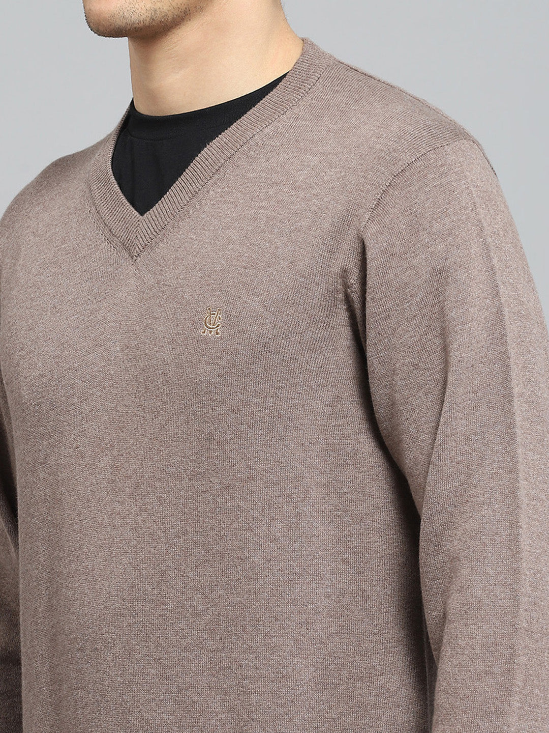 Men Khaki Solid V Neck Full Sleeve Pullover - Image 6