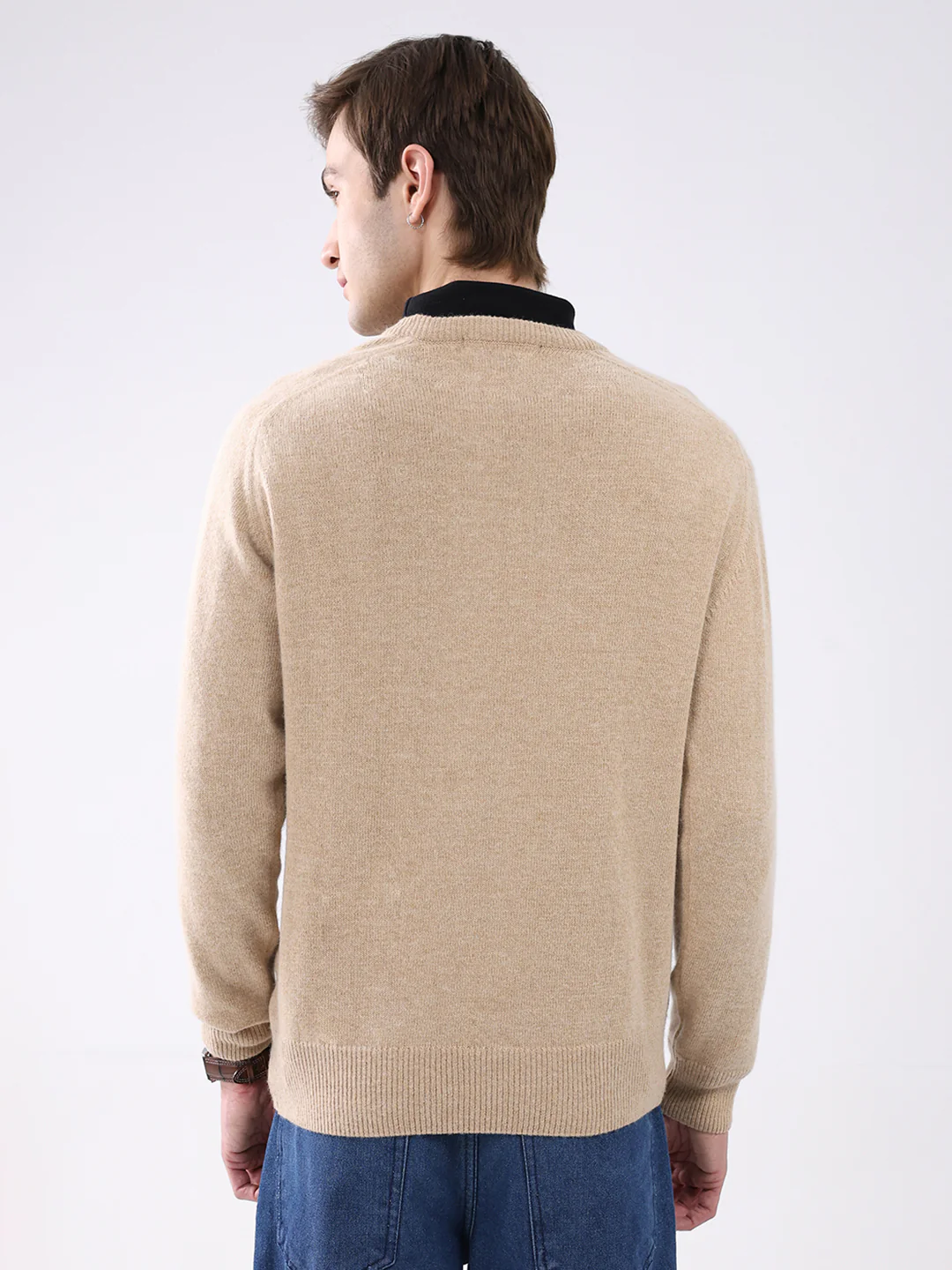 Men Khaki Solid V Neck Full Sleeve Pullover - Image 5