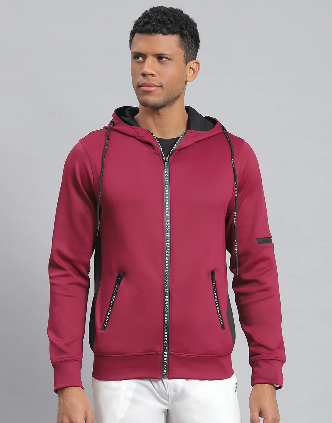 Rock.it Men Magenta Solid Hooded Full Sleeve Sweatshirt - Image 2