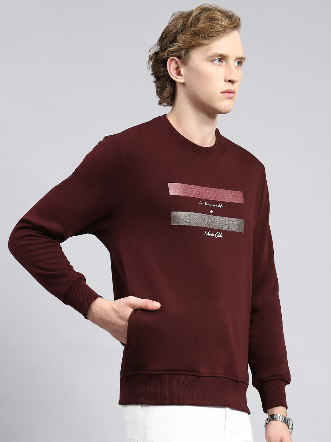 Men Maroon Plain Sweatshirt - Image 3