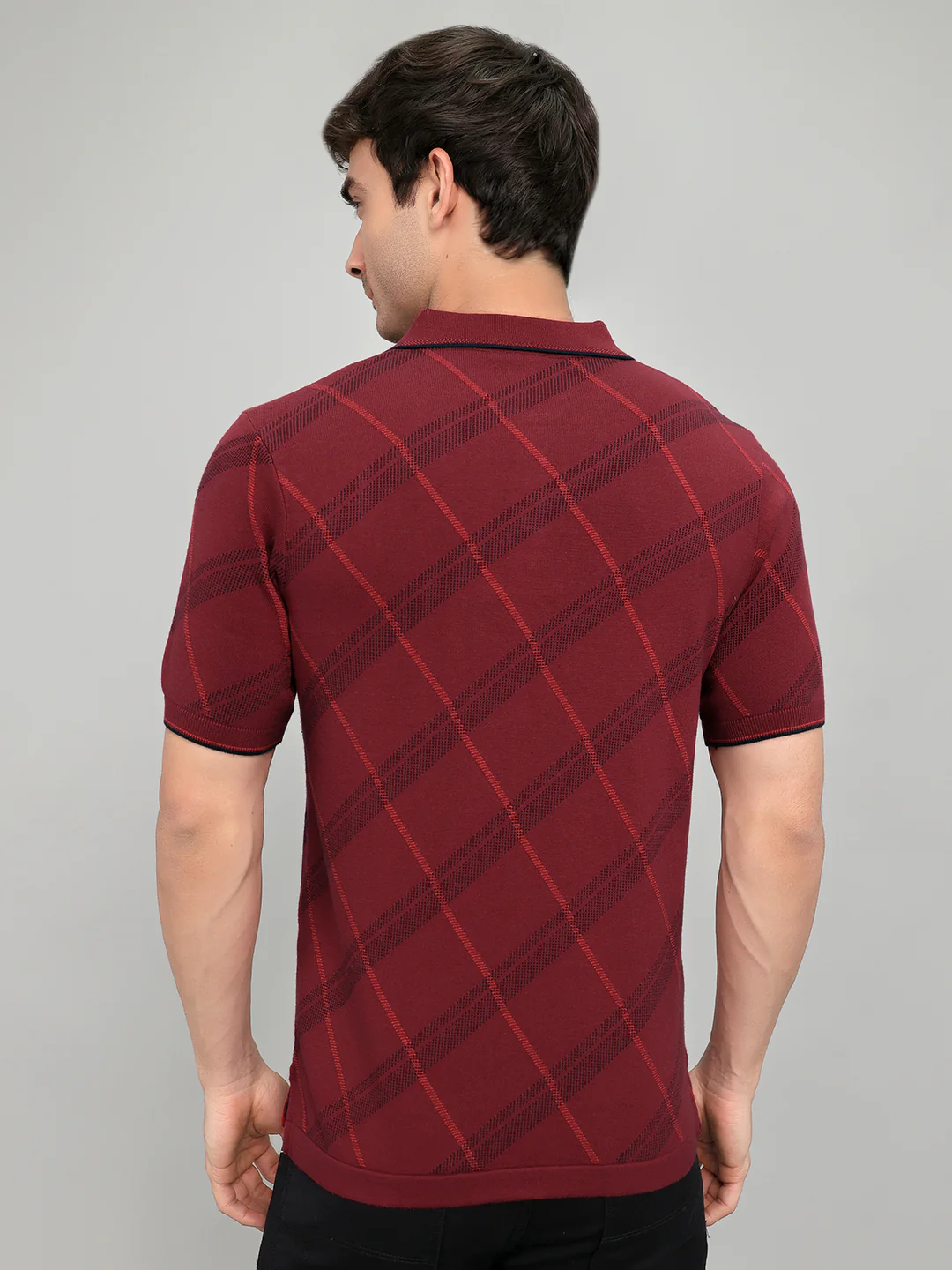Men Maroon Printed Collar Half Sleeve T-Shirt - Image 4