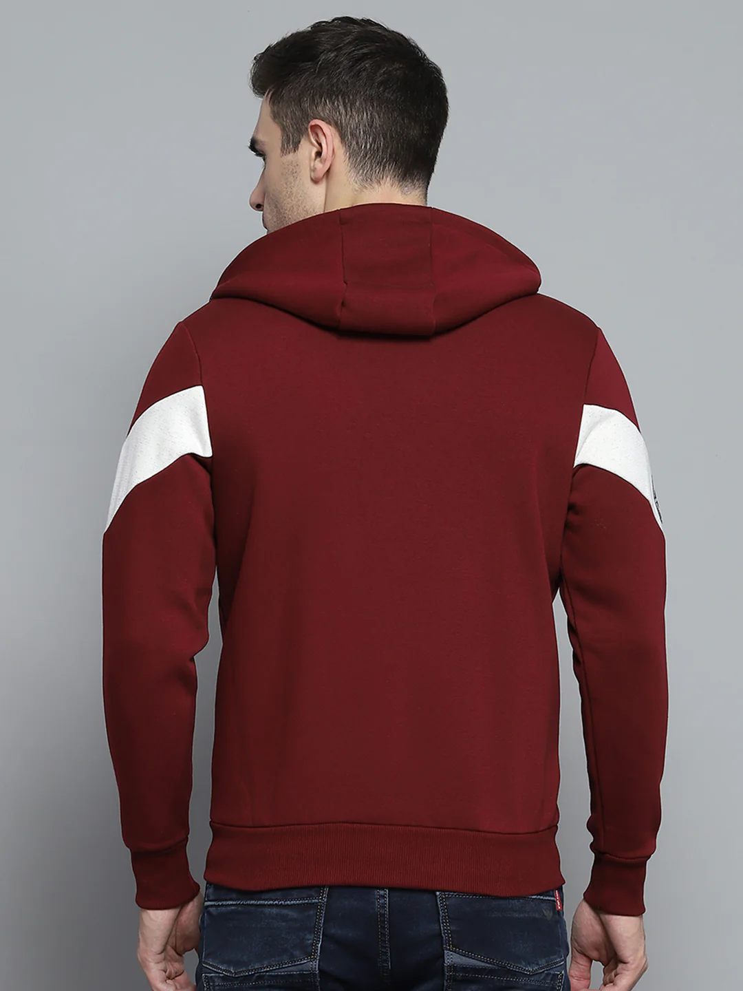 Men Maroon Printed Hooded Full Sleeve Sweatshirt - Image 4