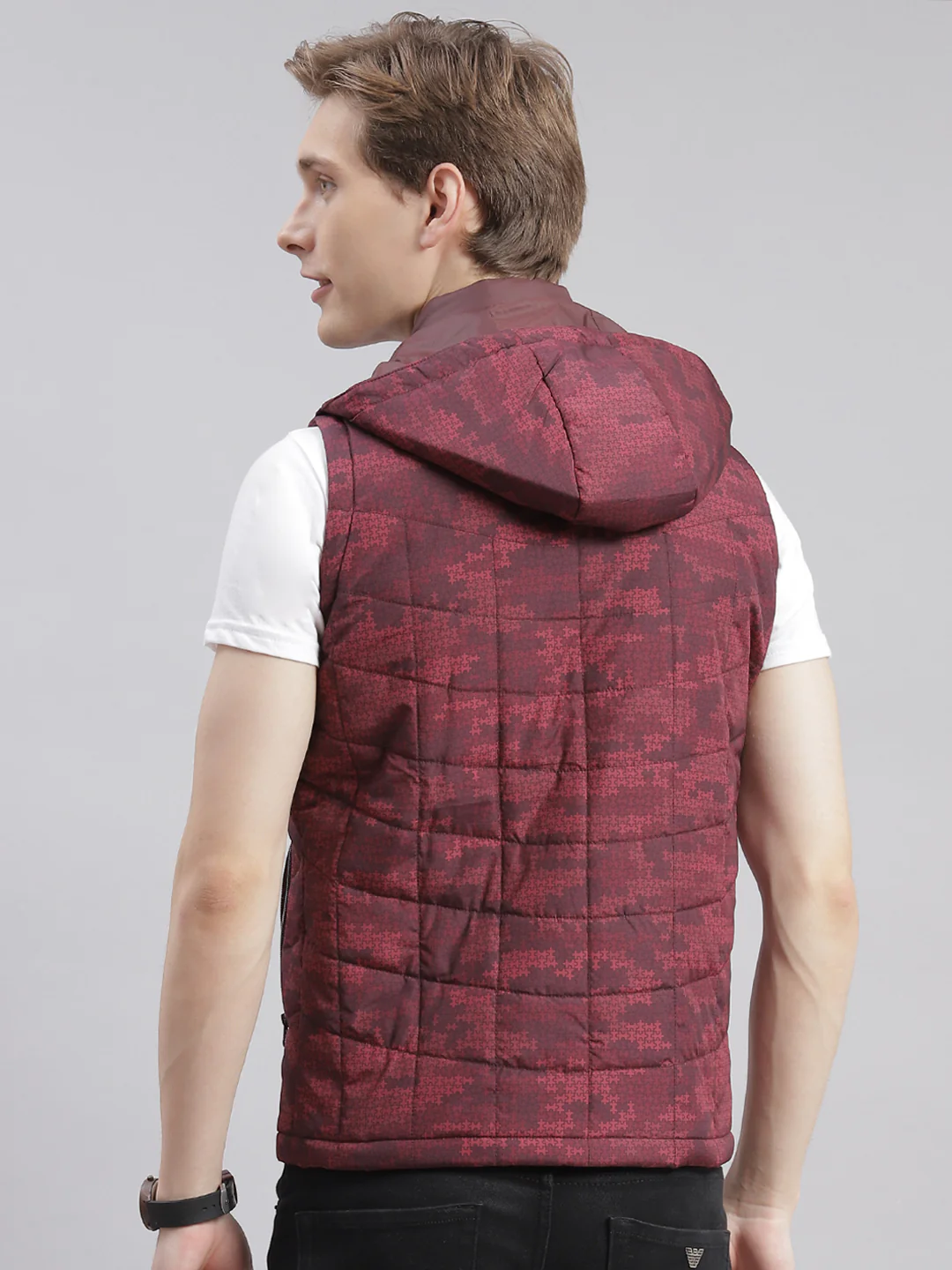 Men Maroon Printed Hooded Sleeveless Jackets - Image 5