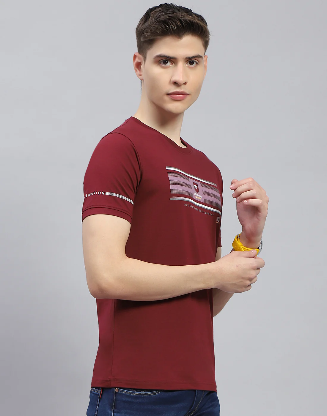 Men Maroon Printed Round Neck Half Sleeve T-Shirt - Image 4
