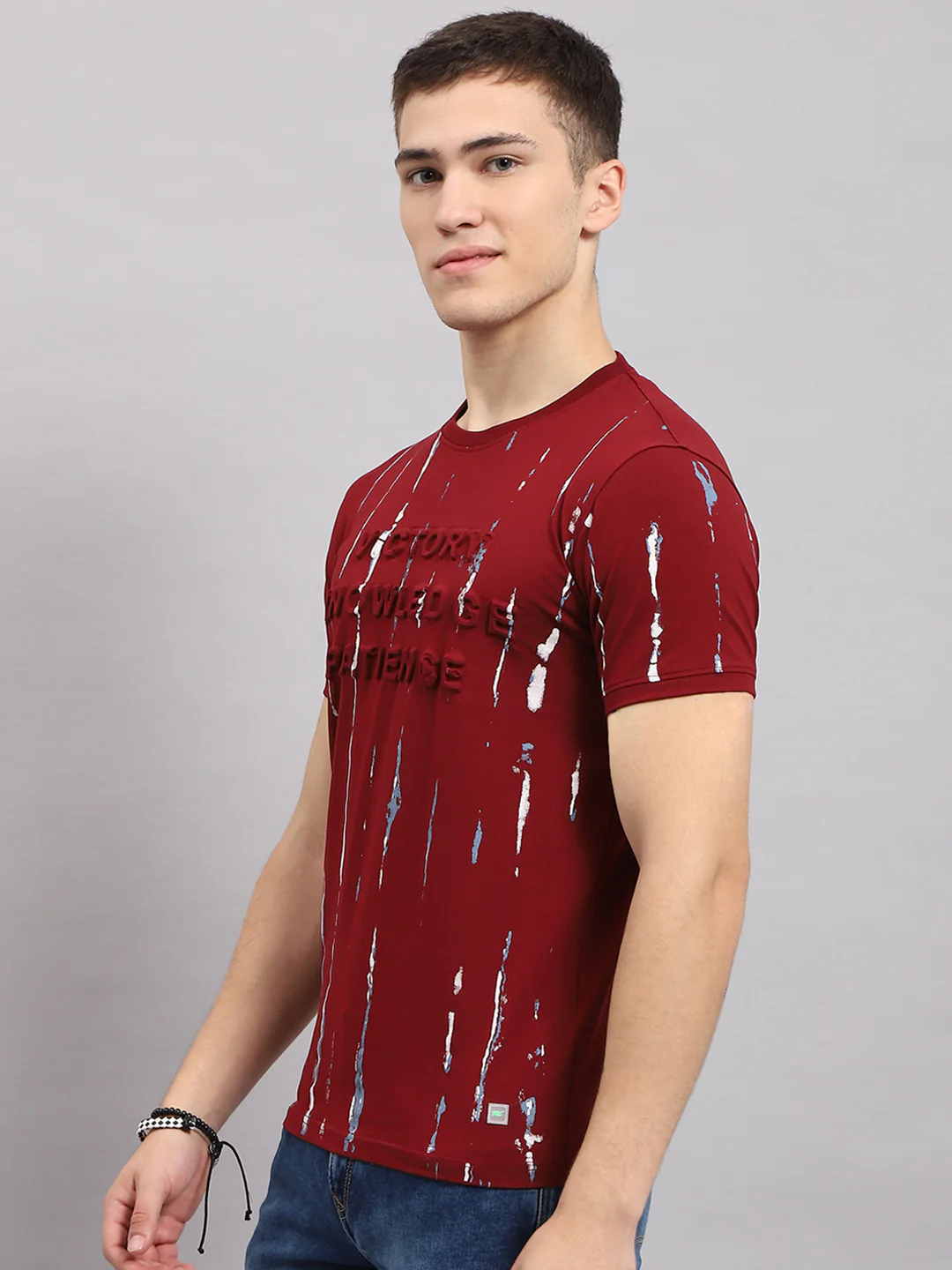 Men Maroon Printed Round Neck Half Sleeve T-Shirt - Image 3