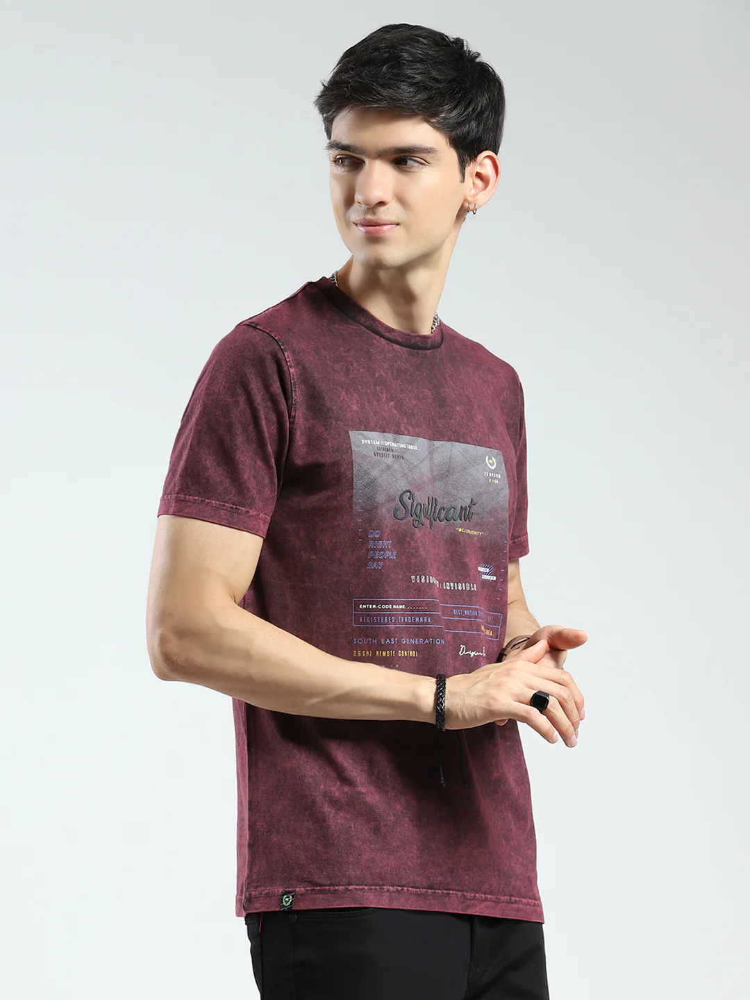 Men Maroon Printed Round Neck Half Sleeve T-Shirt - Image 4
