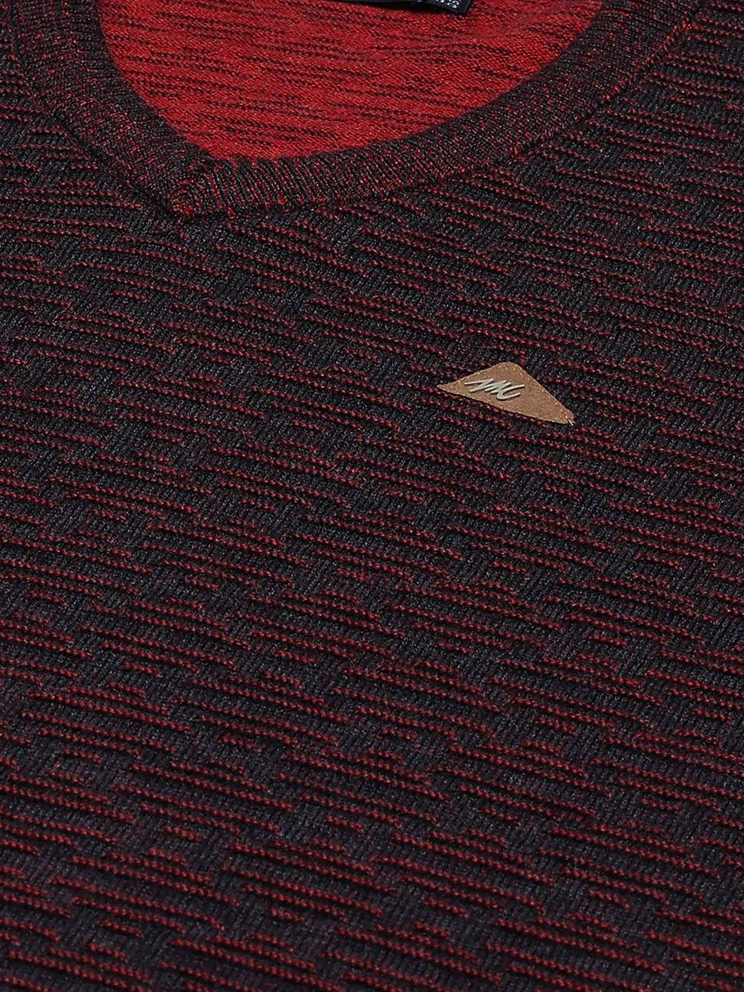 Men Maroon Self Design V Neck Full Sleeve Pullover - Image 7