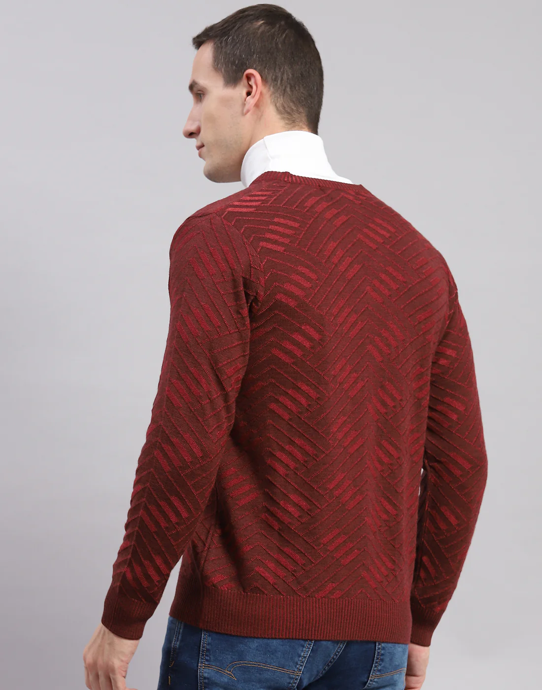 Men Maroon Self Design V Neck Full Sleeve Sweaters/Pullovers - Image 5