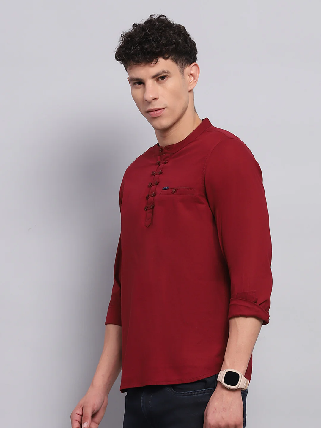 Men Maroon Solid Band Collar Full Sleeve Kurta - Image 3