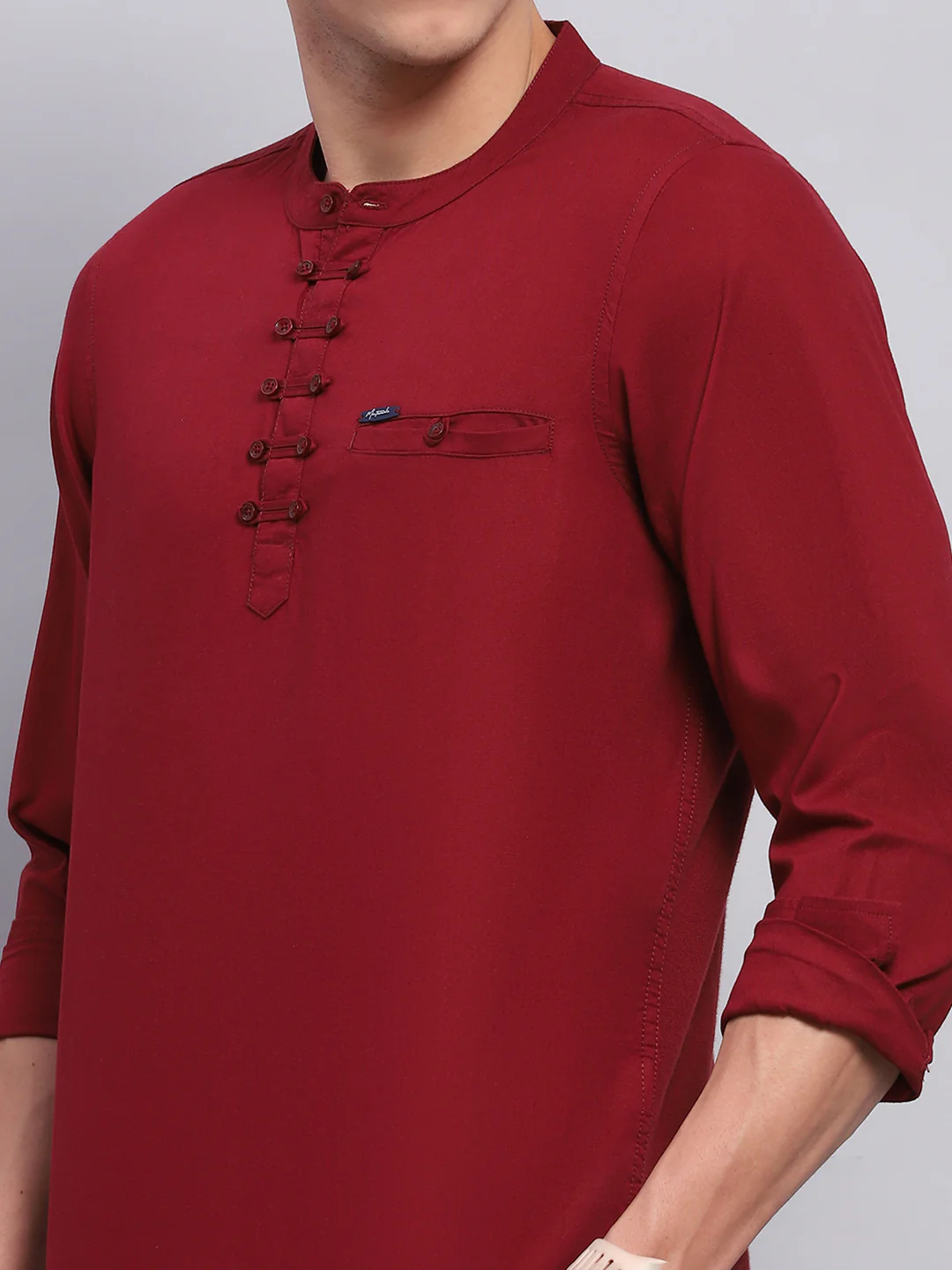 Men Maroon Solid Band Collar Full Sleeve Kurta - Image 6