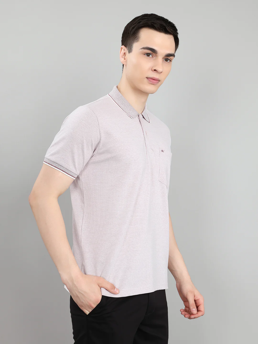 Men Maroon Solid Collar Half Sleeve T-Shirt - Image 2