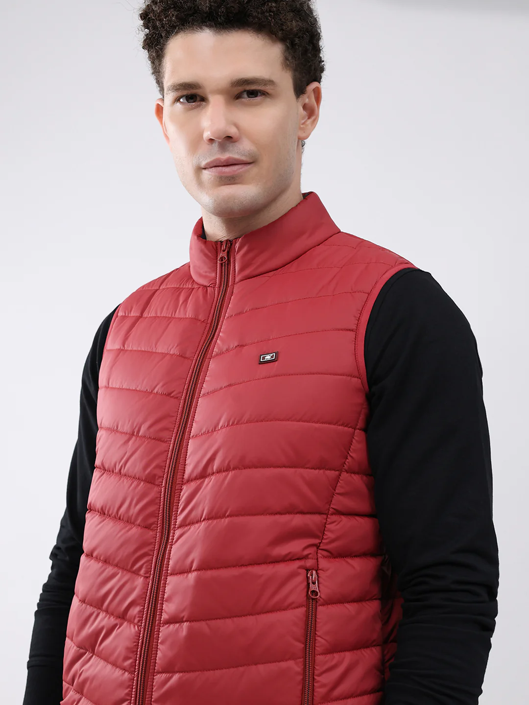 Men Maroon Solid Collar Sleeveless Jacket - Image 6