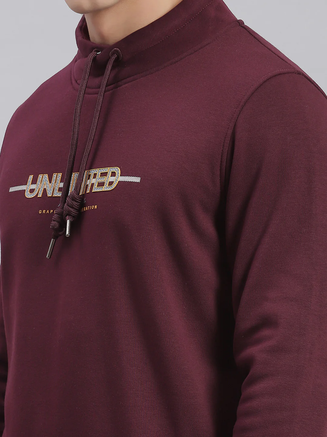 Men Maroon Solid F Neck Full Sleeve Sweatshirts - Image 6